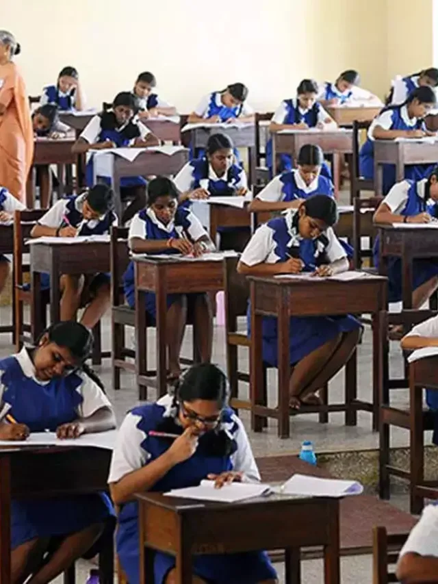 12वीं बोर्ड परीक्षा 2025: डेटशीट, टाइम टेबल और अपडेट्स